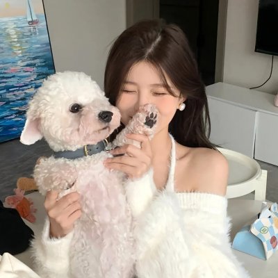 美女霓裳